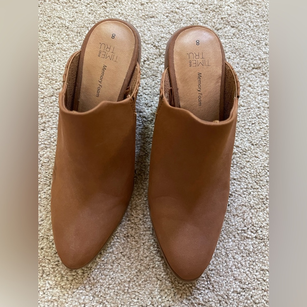 Boots Tan